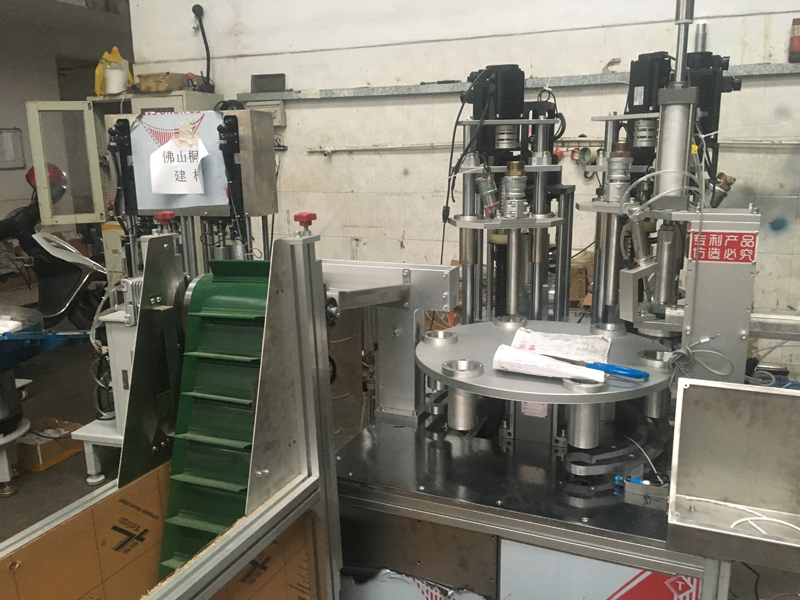 膏体黄色蜜桃网址网站